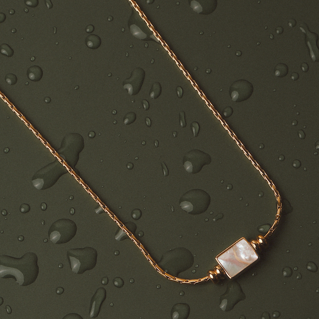 Lune Necklace